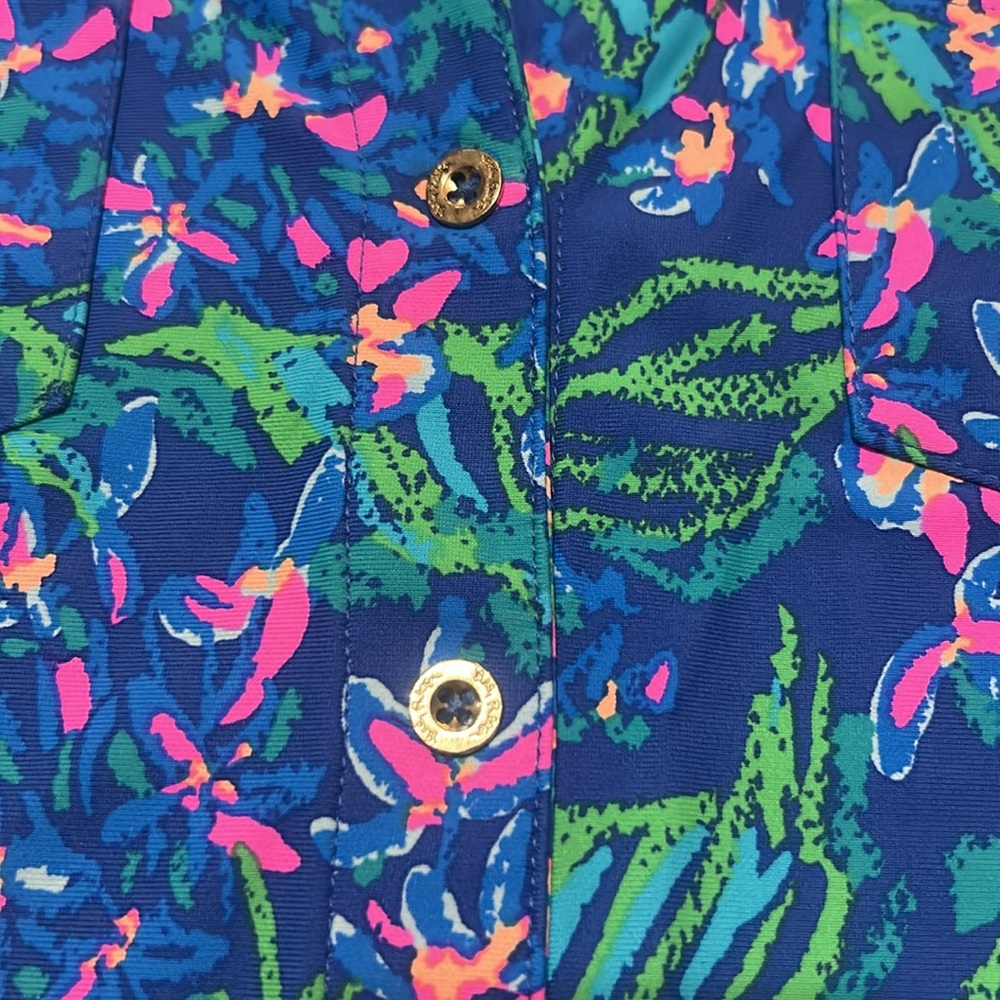 Lilly Pulitzer Button-Up Blouse size L like new - Picture 3 of 6
